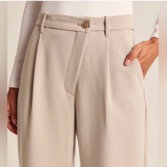 Elegant Tan Crossover Women's Trousers - Picture 3 of 6
